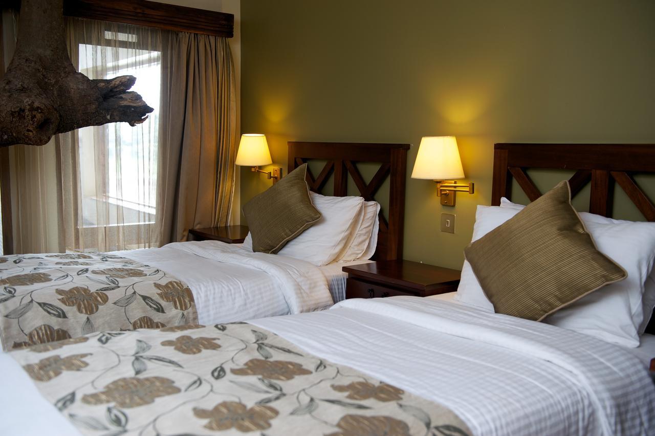 Treetops Mweiga Quarto foto